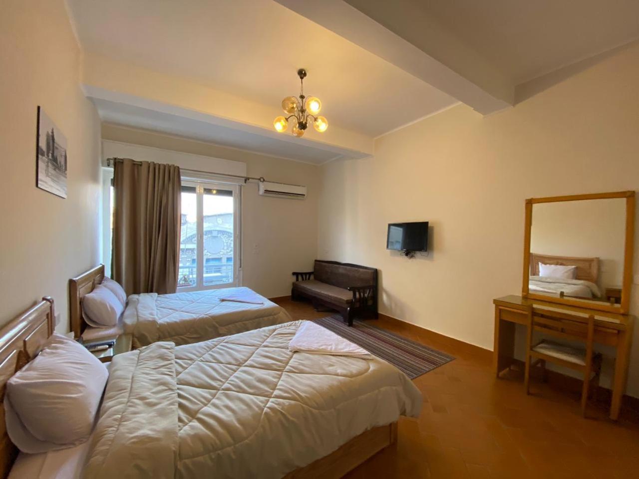 Central Cairo Hotel エクステリア 写真