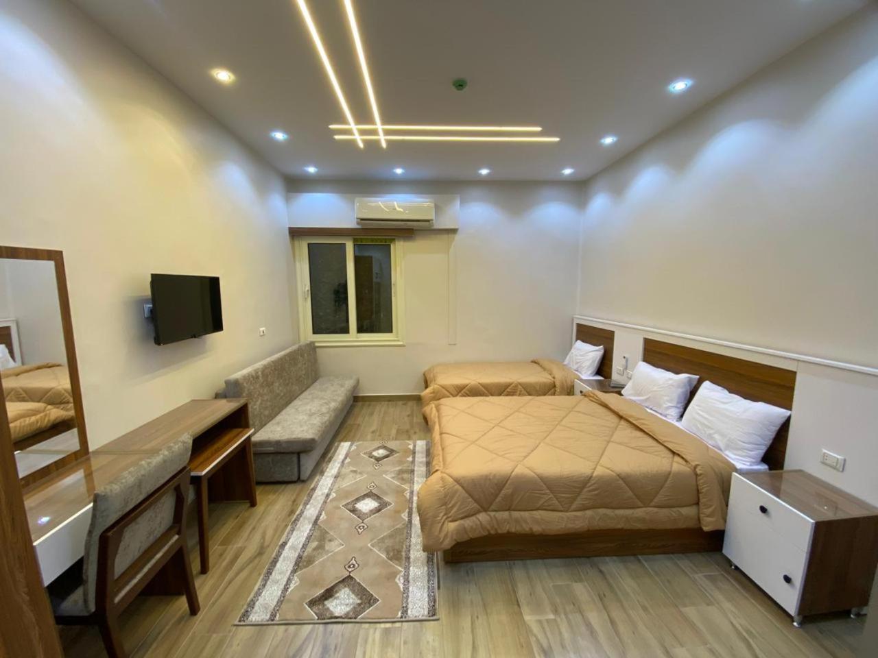 Central Cairo Hotel エクステリア 写真