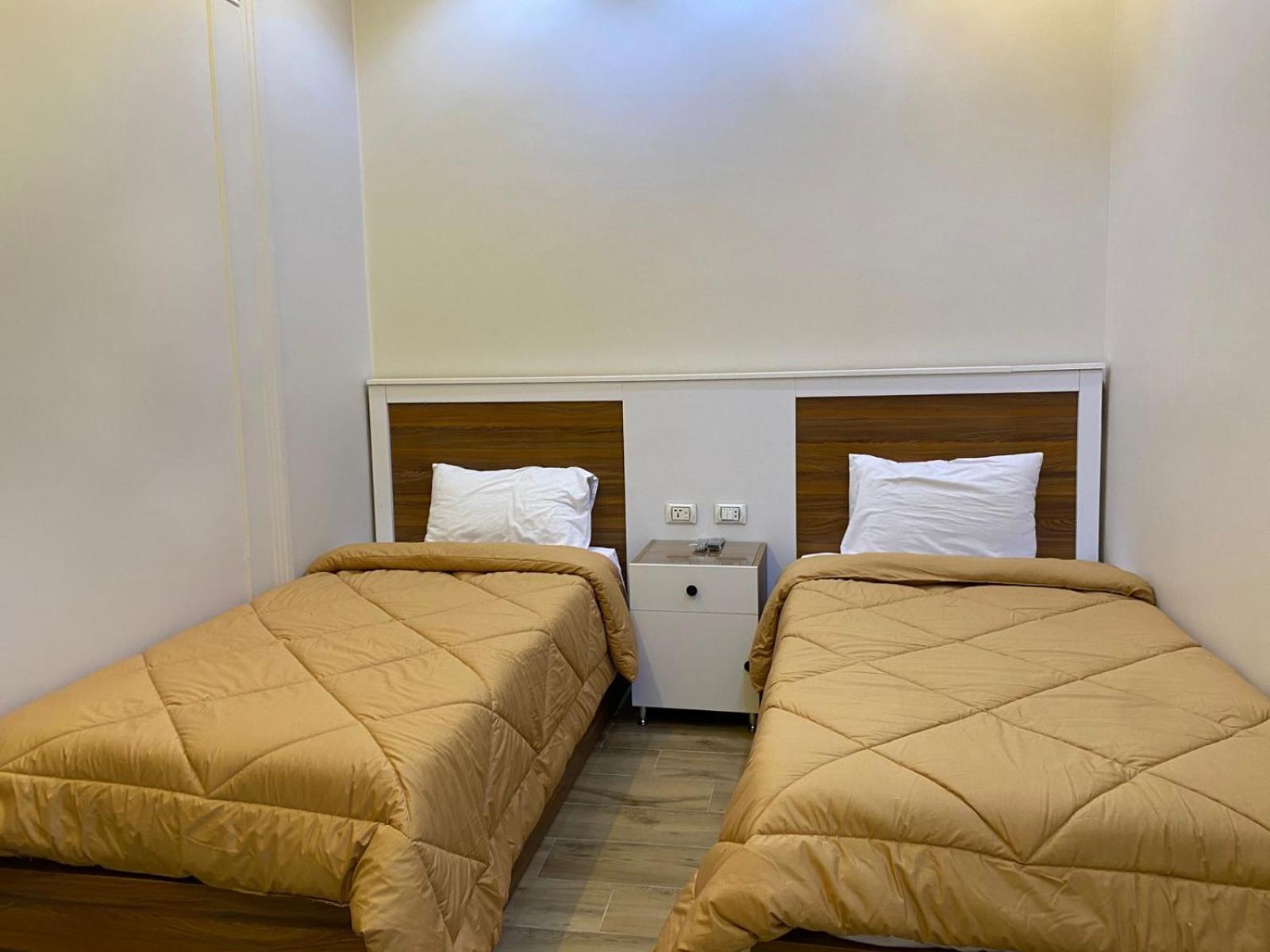 Central Cairo Hotel エクステリア 写真