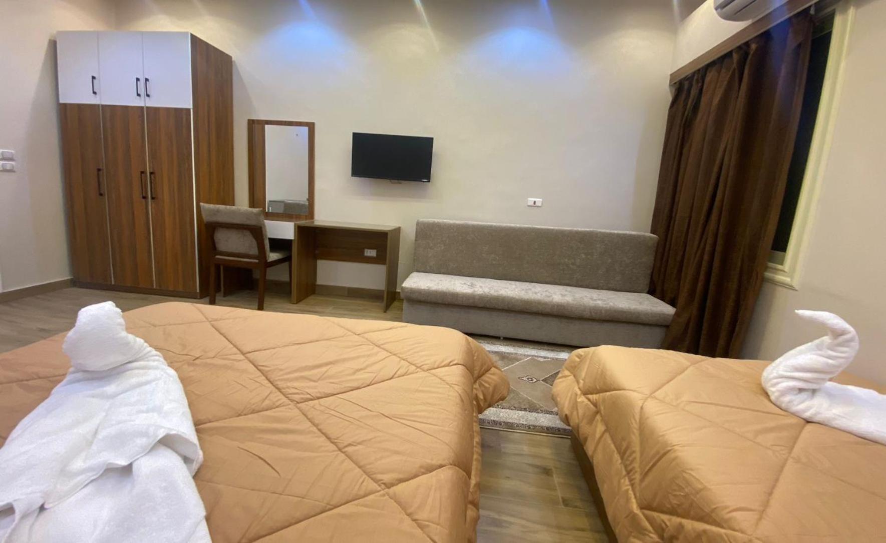 Central Cairo Hotel エクステリア 写真
